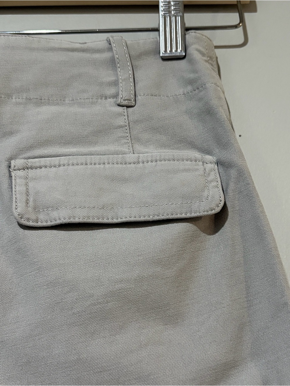Aritzia WILFRED Free Picture Grey Cargo Wide Leg Utility Pants Size 2 - Picture 8 of 11